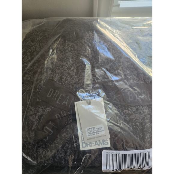 Barefoot Dreams Cozy chic Pom-Pom Beanie & Scarf Set Espresso Cocoa Brown NWT - Picture 2 of 2